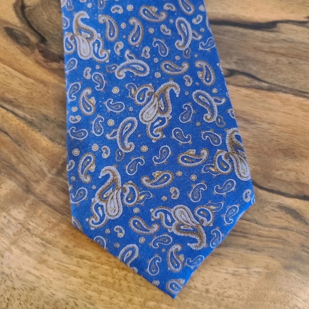 Pierre Balmain Blue Paisley 100% Silk Tie